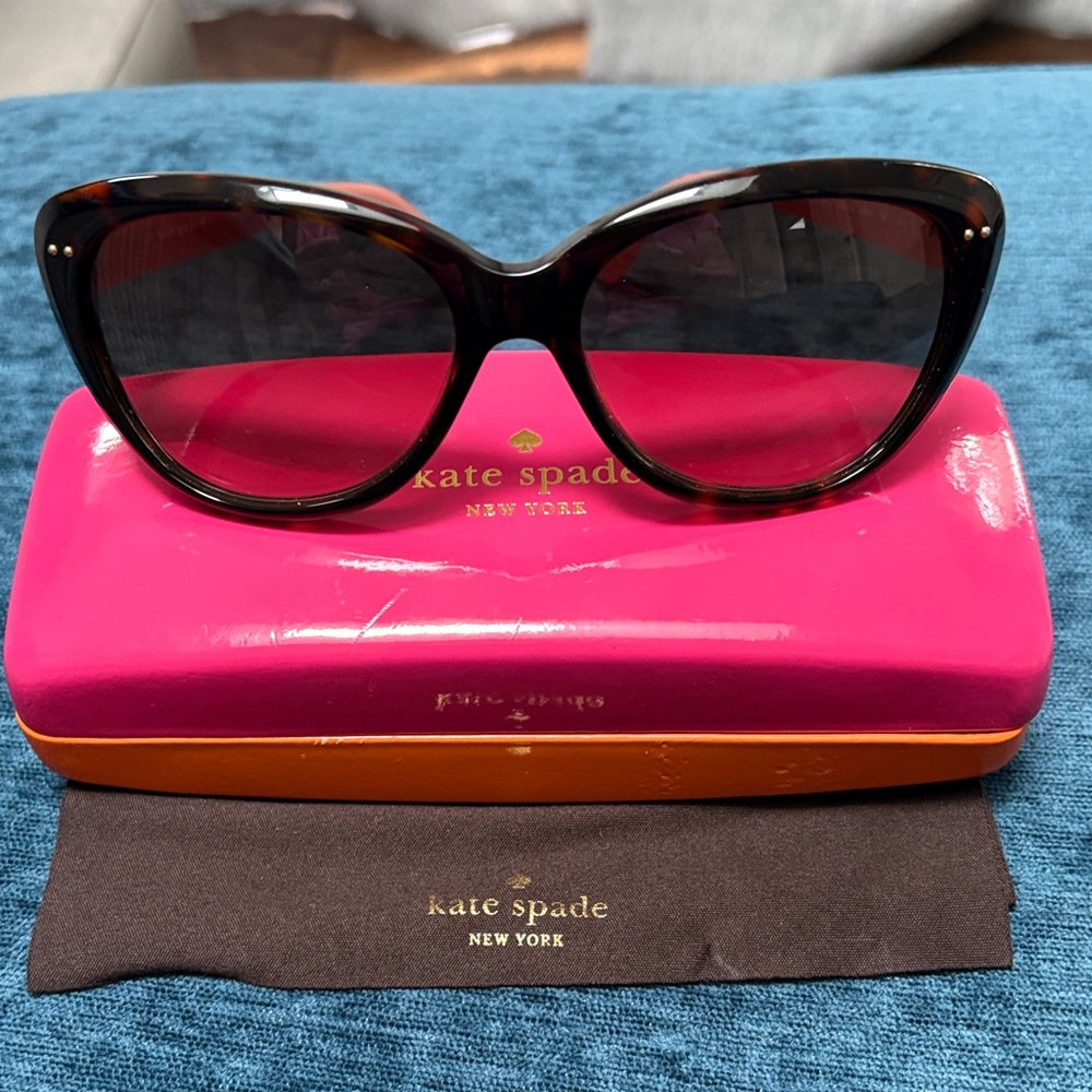 Kate Spade Brown & Pink Sunglasses with case
